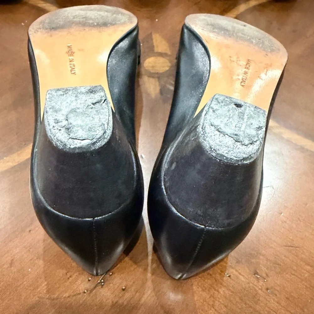 Salvatore Ferragamo Black Flats with Gold‎ Buckle
